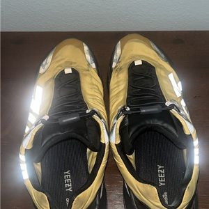 Size 13 Yeezy 700 Honey Fluxs